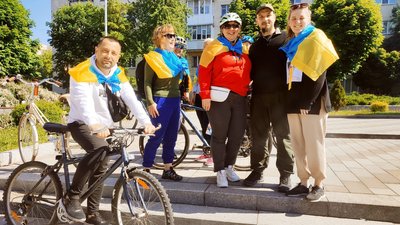 "Велодень" у Житомирі – індивідуальні та мінігрупові заїзди з метою підтримки Збройних сил України "Велодень" у Житомирі – індивідуальні та мінігрупові заїзди з метою підтримки Збройних сил України