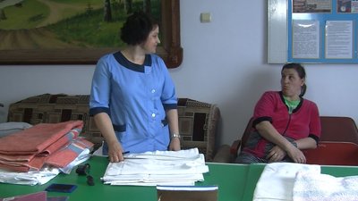 Пів сотні переселенців проживає у Луцькому геріатричному пансіонаті: як облаштували побут Пів сотні переселенців проживає у Луцькому геріатричному пансіонаті: як облаштували побут