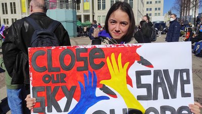 "Ми не хочемо третьої світової": у Лейпцигу вийшли на протест проти війни в Україні