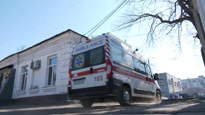 "Доводиться відмовляти деяким пацієнтам": навантаження на "швидкі" у Черкасах збільшилося вдвічі "Доводиться відмовляти деяким пацієнтам": навантаження на "швидкі" у Черкасах збільшилося вдвічі