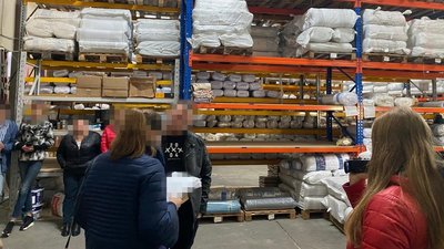 На промринку під Одесою викрили продаж контрабандного текстилю – СБУ На промринку під Одесою викрили продаж контрабандного текстилю – СБУ