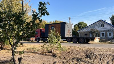 З санвузлом і підігрівом. На Миколаївщині встановили два сучасні модульні будинки З санвузлом і підігрівом. На Миколаївщині встановили два сучасні модульні будинки