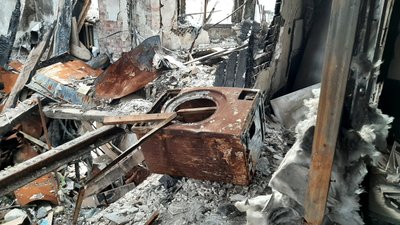 "Ще будуть експертизи": що відомо про конфлікт влади та жителів трьох будинків у Харкові, чиї домівки хочуть знести "Ще будуть експертизи": що відомо про конфлікт влади та жителів трьох будинків у Харкові, чиї домівки хочуть знести