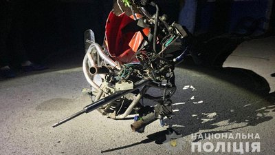 Є і відкриті переломи: у мототрощі на Рівненщині травмувались неповнолітні Є і відкриті переломи: у мототрощі на Рівненщині травмувались неповнолітні