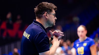 Головний тренер жіночої збірної України з волейболу Якуб Глушак