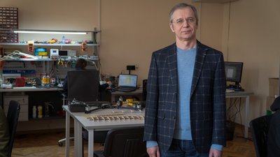 "Кожен може спроєктувати безпілотник". У Дніпрі в університеті навчають студентів проєктувати БпЛА