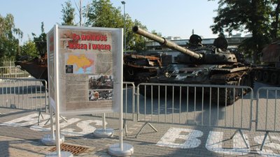 У Польщі відкрилась вже третя виставка знищеної російської техніки