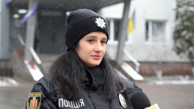Школярі-"детективи": житомирські підлітки розповіли, як вистежили та здали поліції викрадача мобільних телефонів Школярі-"детективи": житомирські підлітки розповіли, як вистежили та здали поліції викрадача мобільних телефонів