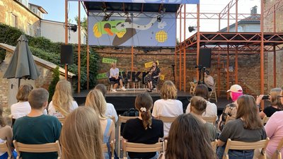 Інтерв’ю з Інною Совсун — авторкою проєкту закону, що дозволяє узаконювати стосунки в одностатевих парах Інтерв’ю з Інною Совсун — авторкою проєкту закону, що дозволяє узаконювати стосунки в одностатевих парах