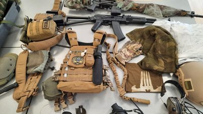 У Тернополі інструктори тероборони навчають учнів і вчителів домедичної допомоги У Тернополі інструктори тероборони навчають учнів і вчителів домедичної допомоги