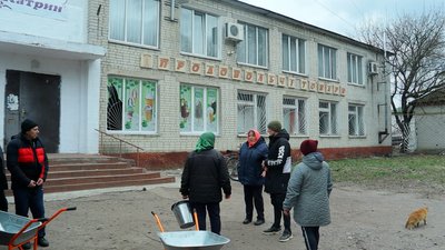 Місцеві жителі Місцеві жителі