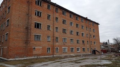 Одна людина загинула, пробитий дах та згорілі будинки – такі Суми після обстрілу Одна людина загинула, пробитий дах та згорілі будинки – такі Суми після обстрілу