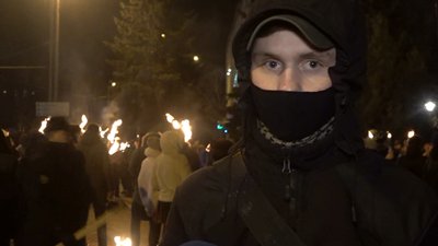 У Тернополі проходить смолоскипна хода пам'яті Степана Бандери У Тернополі проходить смолоскипна хода пам'яті Степана Бандери