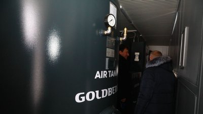 686 літрів на хвилину. 9-ту міську лікарню Запоріжжя обладнали кисневою станцією 686 літрів на хвилину. 9-ту міську лікарню Запоріжжя обладнали кисневою станцією