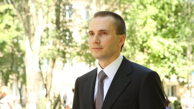 Компанія сина Януковича володіє частиною елітного бізнес-центру в Москві – Схеми