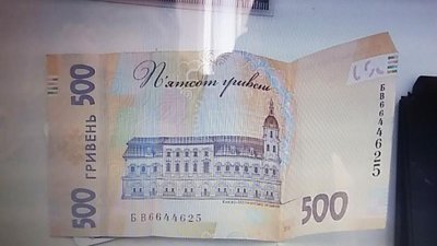 На Волині затримали автомобіліста, який пропонував хабар поліцейському