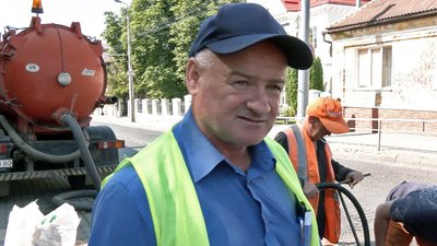 Майстер комунального підприємства "Луцькводоканал" Олександр Майстер комунального підприємства "Луцькводоканал" Олександр