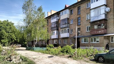 У Привокзальному районі у Луцьку ремонтують прибудинкову територію: коли завершать У Привокзальному районі у Луцьку ремонтують прибудинкову територію: коли завершать