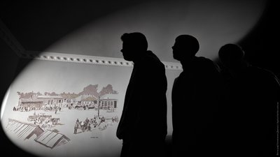 Сто років історії у малюнках і експонатах: у музеї на Рівненщині облаштовують залу становлення міста Сто років історії у малюнках і експонатах: у музеї на Рівненщині облаштовують залу становлення міста