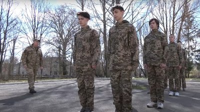 Урок стройової підготовки, Тернопіль, 31 березня, 2024 Урок стройової підготовки, Тернопіль, 31 березня, 2024
