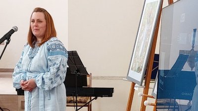 Ірина Панашій, художниця, авторка виставки Ірина Панашій, художниця, авторка виставки