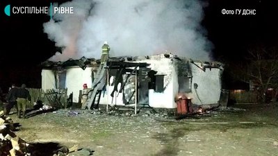У пожежі на Рівненщині ледь не загинули матір з сином