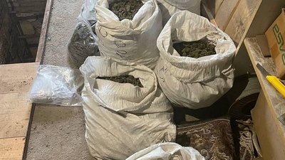 Наркотики й психотропи на 12 млн грн. На Дніпропетровщині затримали членів злочинного угруповання