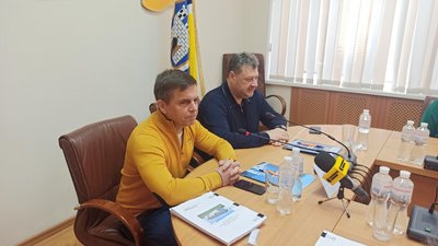 У Житомирській громаді почали прокладати комунікації до модульного містечка для переселенців У Житомирській громаді почали прокладати комунікації до модульного містечка для переселенців