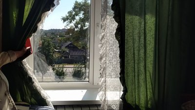 "Наче землю вивертало": жителі пошкоджених квартир розповіли про російський удар по Сумах "Наче землю вивертало": жителі пошкоджених квартир розповіли про російський удар по Сумах