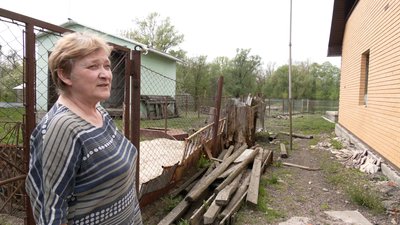 Вода спадає: як жителі підтоплених сіл на Чернігівщині повертаються до звичного життя Вода спадає: як жителі підтоплених сіл на Чернігівщині повертаються до звичного життя