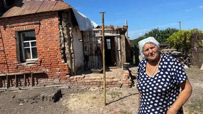 Мешканці прикордонного селища Угроїди на Сумщині розповіли про життя під періодичними обстрілами Мешканці прикордонного селища Угроїди на Сумщині розповіли про життя під періодичними обстрілами