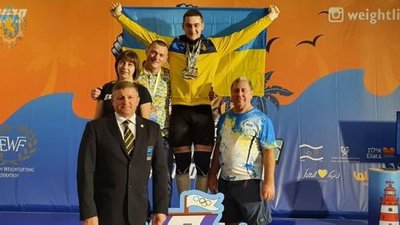 Львів`янин став чемпіоном Європи з важкої атлетики та встановив нові світові рекорди