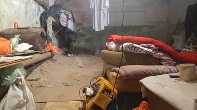 Вентиляція, світло, санвузли: у Харкові волонтери облаштовують укриття в багатоповерхівках Вентиляція, світло, санвузли: у Харкові волонтери облаштовують укриття в багатоповерхівках