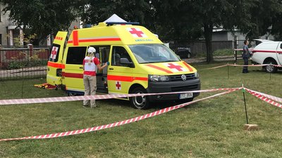 Як поводити себе в надзвичайних ситуаціях – житомирські рятувальники проводять заняття для добровольців Як поводити себе в надзвичайних ситуаціях – житомирські рятувальники проводять заняття для добровольців