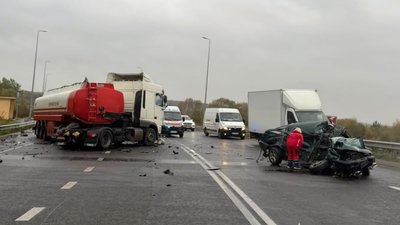 На місці ДТП працювали служби екстреної допомоги