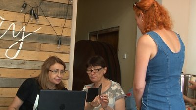 НА ВИХІДНІ! По тисячі продуктових наборів – за день: черкаські волонтери допомагають переселенцям НА ВИХІДНІ! По тисячі продуктових наборів – за день: черкаські волонтери допомагають переселенцям