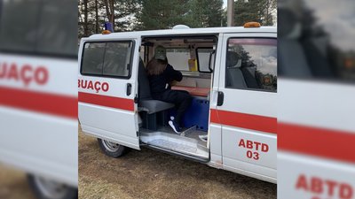 Змінила білий халат на камуфляж та автомат. Історія чернігівки Наталії Носок, яка мобілізувалася до лав ЗСУ Змінила білий халат на камуфляж та автомат. Історія чернігівки Наталії Носок, яка мобілізувалася до лав ЗСУ