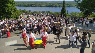160 років перепоховання Тараса Шевченка: у Каневі пройшлися "Останнім шляхом Кобзаря" 160 років перепоховання Тараса Шевченка: у Каневі пройшлися "Останнім шляхом Кобзаря"