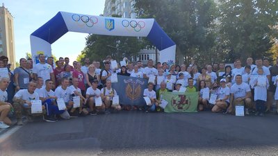 Більше 200 миколаївців долучились до забігу "Шаную воїнів, біжу за героїв України" Більше 200 миколаївців долучились до забігу "Шаную воїнів, біжу за героїв України"