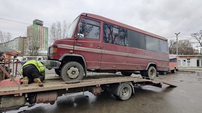 У Львові евакуювали рейсовий автобус через борг власника