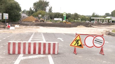 У Рівному вирішують питання заторів, які утворились через будівництво кільця У Рівному вирішують питання заторів, які утворились через будівництво кільця