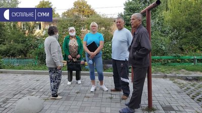 У багатоповерхівці Сум не можуть знайти господаря труб гарячого водопостачання У багатоповерхівці Сум не можуть знайти господаря труб гарячого водопостачання