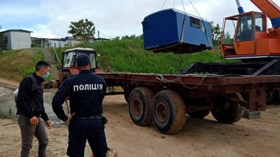 На Запоріжжі демонтували шлагбаум, що перешкоджав доступу до морського узбережжя