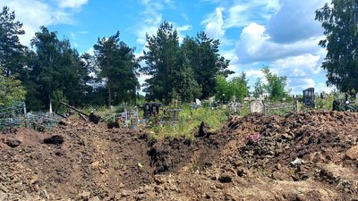 Зруйновані могили та мінометний вогонь по будинках — наслідки обстрілів Краснопільської громади на Сумщині