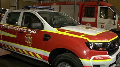 На Херсонщині рятувальники отримали сучасні авто для надання допомоги під час ДТП