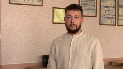 "Янголи свободи": школу №35 у Чернігові відремонтують на гроші, які збирали діти за кордоном "Янголи свободи": школу №35 у Чернігові відремонтують на гроші, які збирали діти за кордоном