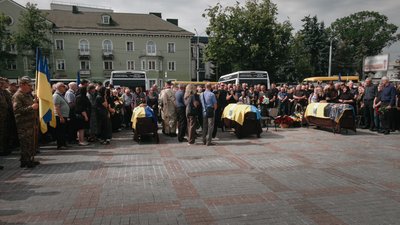 З Віктором Чекотою, Василем Чикалюком та Євгенієм Шаблевським попрощалися у Рівному