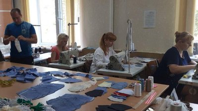 Маски для працівників пошили у полтавському виші
