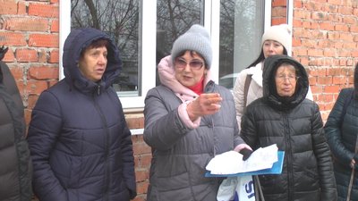 У Хмельницькому мешканці одного із мікрорайнів вимагають пустити до них автобус