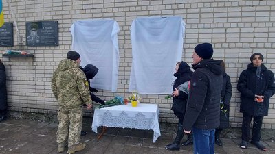 На Черкащині встановили почесні дошки двом захисникам